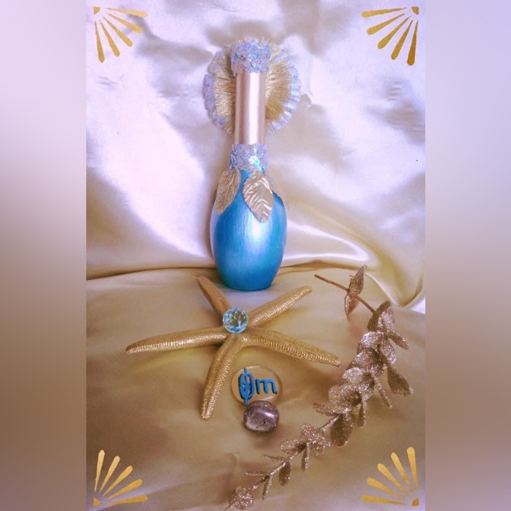 Hand Crafted Ocean Flower Treasure Gypsy Bottle Table Centerpiece Host Pick - Picture 3 of 7